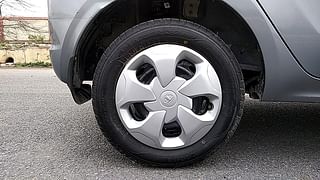 Used 2018 Tata Tiago [2016-2020] XTA Petrol Automatic tyres RIGHT REAR TYRE RIM VIEW