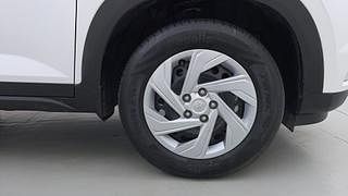 Used 2022 Hyundai Creta E Diesel Diesel Manual tyres RIGHT FRONT TYRE RIM VIEW