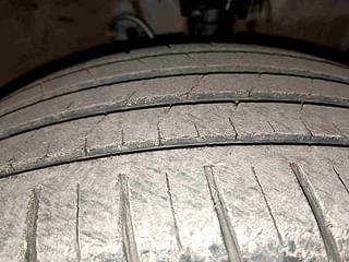 Used 2019 Hyundai Elite i20 [2018-2020] Asta 1.2 (O) Petrol Manual tyres RIGHT FRONT TYRE TREAD VIEW
