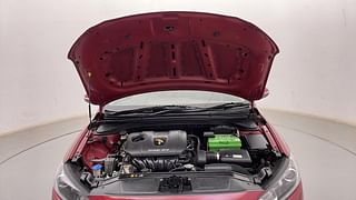 Used 2017 Hyundai Elantra [2016-2022] 2.0 SX MT Petrol Manual engine ENGINE & BONNET OPEN FRONT VIEW