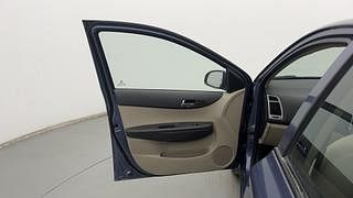 Used 2013 Hyundai i20 [2012-2014] Sportz 1.2 Petrol Manual interior LEFT FRONT DOOR OPEN VIEW