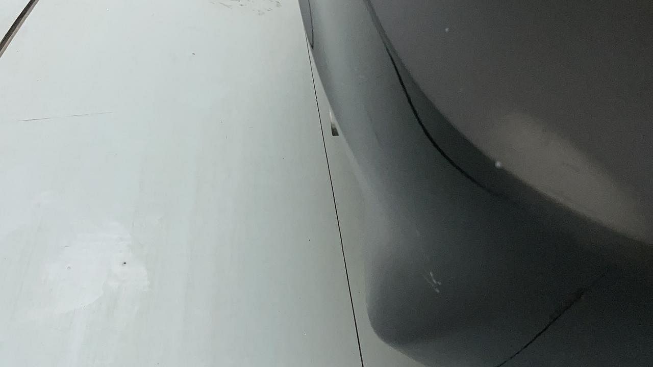 Used 2018 honda Amaze 1.5 S (O) Diesel Manual dents MINOR SCRATCH