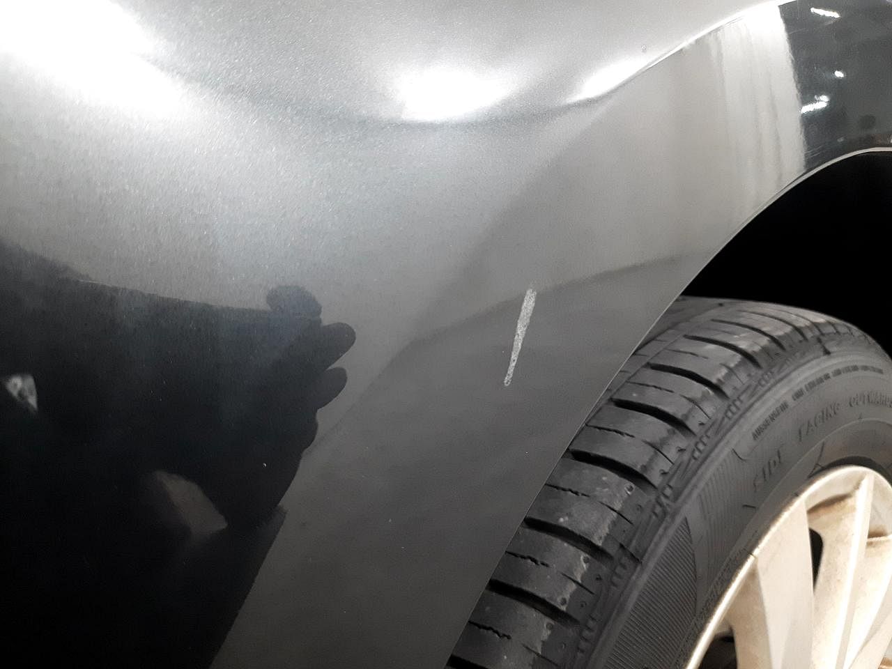 Used 2015 Volkswagen Polo [2015-2019] Highline1.2L (P) Petrol Manual dents MINOR SCRATCH