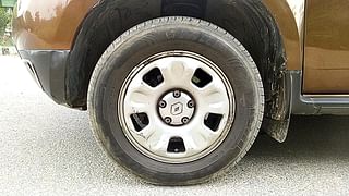 Used 2015 Renault Duster [2012-2015] 85 PS RxL Diesel Manual tyres LEFT FRONT TYRE RIM VIEW