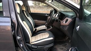 Used 2017 Hyundai Grand i10 [2013-2017] Asta 1.2 Kappa VTVT Petrol Manual interior RIGHT SIDE FRONT DOOR CABIN VIEW