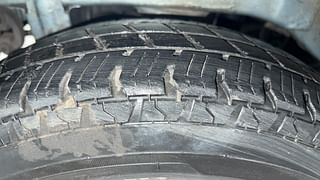 Used 2010 Maruti Suzuki Wagon R 1.0 [2006-2010] LXi Petrol Manual tyres RIGHT REAR TYRE TREAD VIEW