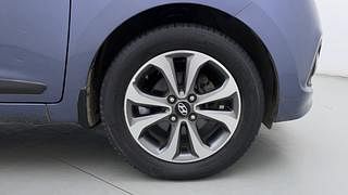 Used 2014 Hyundai Xcent [2014-2017] SX Diesel Diesel Manual tyres RIGHT FRONT TYRE RIM VIEW