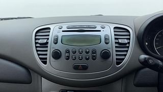 Used 2015 hyundai i10 Sportz 1.1 Petrol Petrol Manual top_features Integrated (in-dash) music system