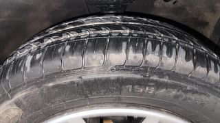 Used 2016 Maruti Suzuki Wagon R 1.0 [2010-2019] VXi Petrol Manual tyres RIGHT FRONT TYRE TREAD VIEW