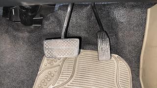 Used 2014 Honda Amaze [2013-2016] 1.2 S AT i-VTEC Petrol Automatic interior PEDALS VIEW