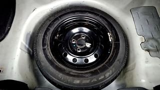 Used 2014 Maruti Suzuki Swift Dzire [2012-2017] VDI Diesel Manual tyres SPARE TYRE VIEW