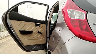Used 2013 Hyundai Eon [2011-2018] D-Lite + Petrol Manual interior LEFT REAR DOOR OPEN VIEW