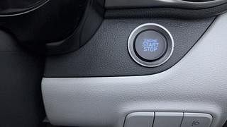 Used 2020 Hyundai Grand i10 Nios Asta 1.2 Kappa VTVT Petrol Manual top_features Keyless start