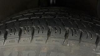 Used 2017 Hyundai Grand i10 [2017-2020] Magna 1.2 Kappa VTVT Petrol Manual tyres RIGHT FRONT TYRE TREAD VIEW