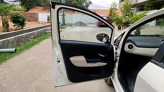 Used 2014 Fiat Punto Evo [2014-2018] Dynamic Multijet 1.3 Diesel Manual interior LEFT FRONT DOOR OPEN VIEW