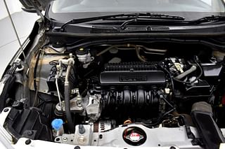 Used 2018 Honda Amaze 1.2 V CVT Petrol Petrol Automatic engine ENGINE RIGHT SIDE VIEW