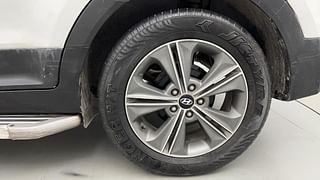 Used 2016 Hyundai Creta [2015-2018] 1.6 SX Plus Auto Petrol Petrol Automatic tyres LEFT REAR TYRE RIM VIEW