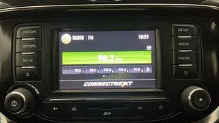 Used 2017 Tata Hexa [2016-2020] XT Diesel Manual top_features Integrated (in-dash) music system