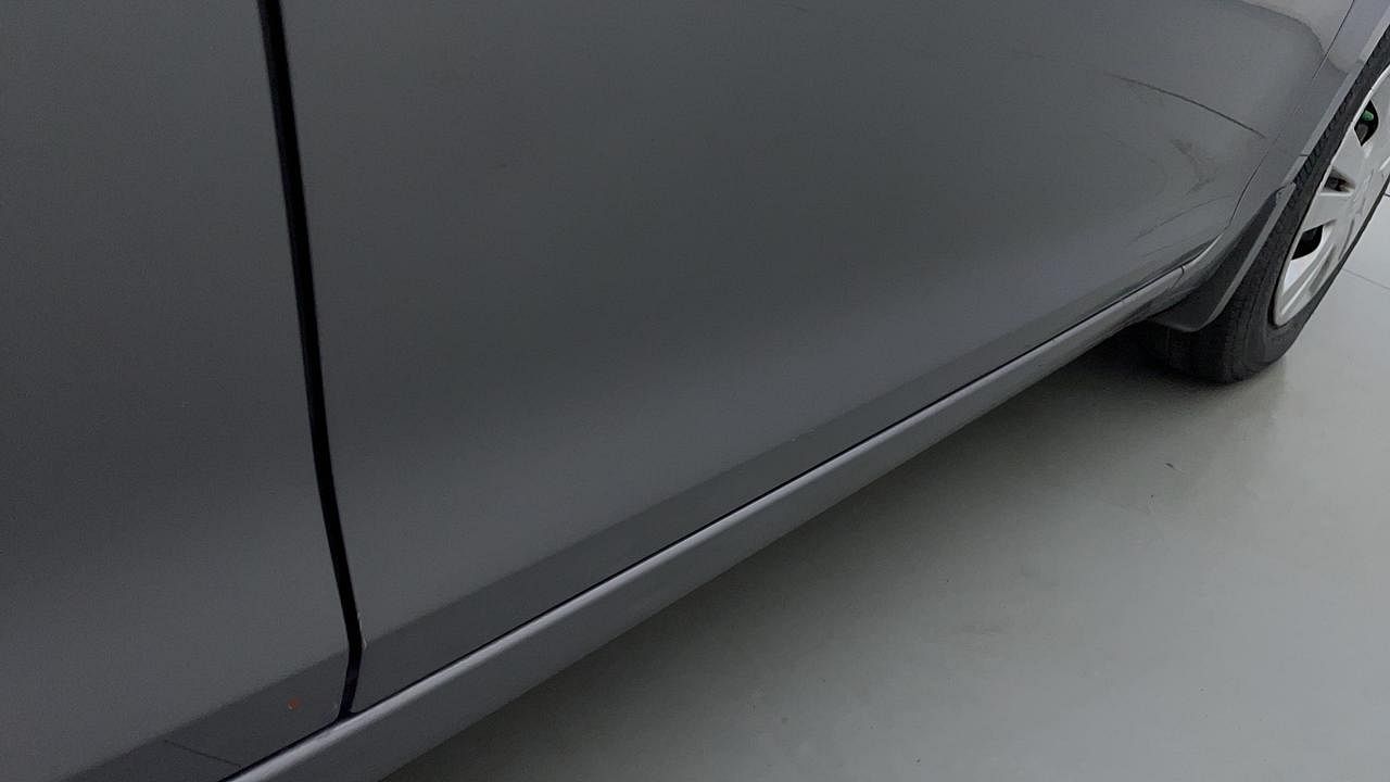 Used 2012 Maruti Suzuki Swift Dzire VDI Diesel Manual dents MINOR SCRATCH