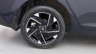 Used 2020 Hyundai Verna SX Opt IVT Petrol Petrol Automatic tyres RIGHT REAR TYRE RIM VIEW