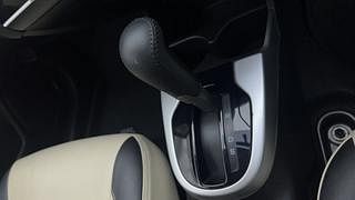 Used 2020 Honda Jazz ZX CVT Petrol Automatic interior GEAR  KNOB VIEW