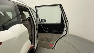 Used 2018 Mahindra XUV500 [2015-2018] W10 AT Diesel Automatic interior RIGHT REAR DOOR OPEN VIEW