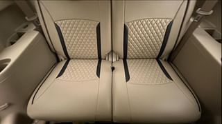 Used 2018 Maruti Suzuki Ertiga [2015-2018] VXI AT Petrol Automatic interior THIRD ROW SEAT