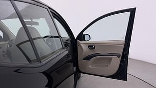 Used 2013 Hyundai i10 [2010-2016] Sportz 1.2 Petrol Petrol Manual interior RIGHT FRONT DOOR OPEN VIEW