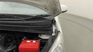 Used 2012 Hyundai i10 [2010-2016] Magna 1.2 Petrol Petrol Manual engine ENGINE LEFT SIDE HINGE & APRON VIEW