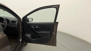 Used 2016 Volkswagen Polo [2015-2019] Trendline 1.2L (P) Petrol Manual interior RIGHT FRONT DOOR OPEN VIEW