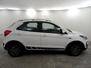 Used 2019 Ford Freestyle [2017-2021] Titanium 1.2 Petrol Manual exterior RIGHT SIDE VIEW