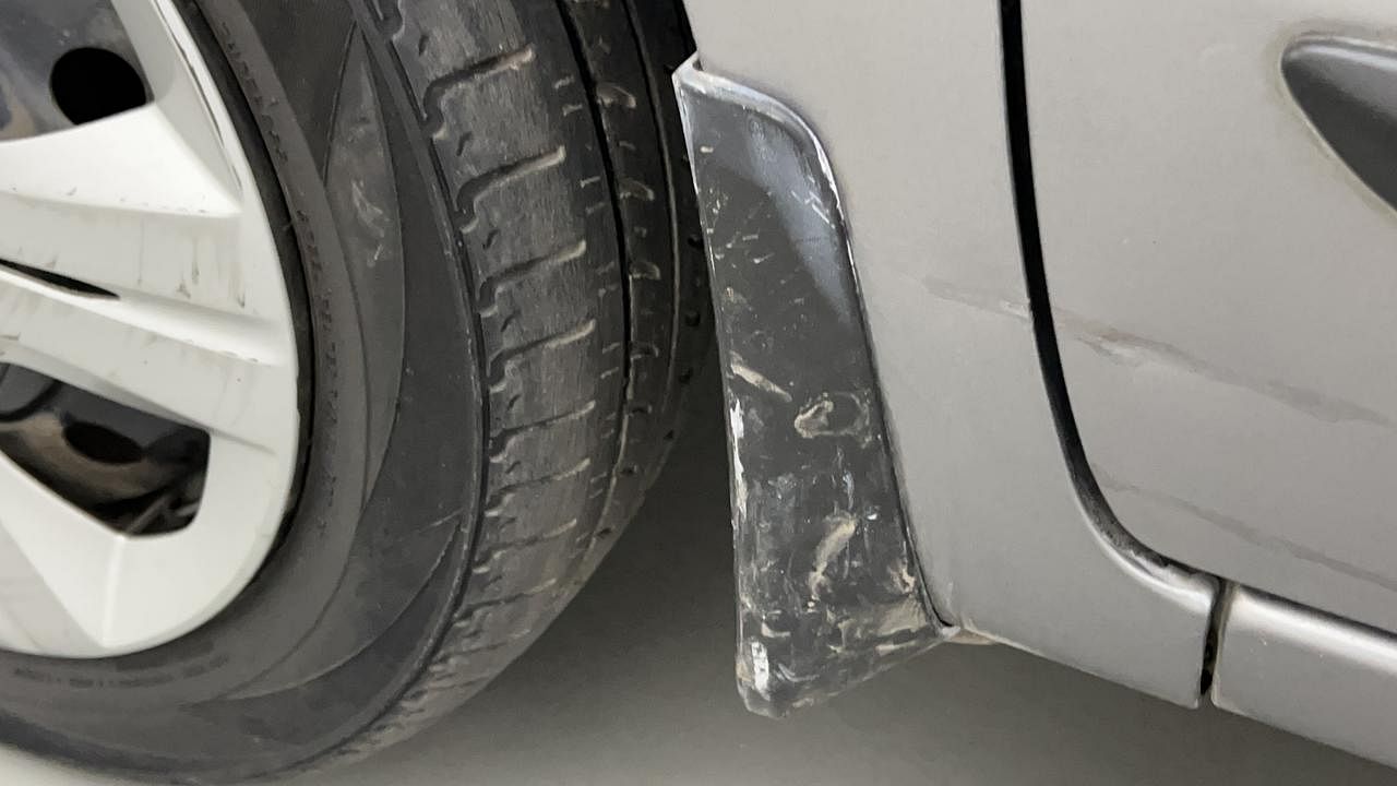 Used 2018 Maruti Suzuki Wagon R 1.0 [2015-2019] VXI AMT Petrol Automatic dents MINOR SCRATCH
