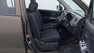Used 2010 Maruti Suzuki Wagon R 1.0 [2010-2019] VXi Petrol Manual interior RIGHT SIDE FRONT DOOR CABIN VIEW