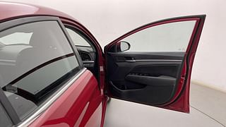 Used 2017 Hyundai Elantra [2016-2022] 2.0 SX MT Petrol Manual interior RIGHT FRONT DOOR OPEN VIEW