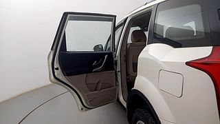 Used 2016 Mahindra XUV500 [2015-2018] W6 AT Diesel Automatic interior LEFT REAR DOOR OPEN VIEW