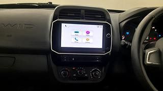 Used 2022 Renault Kwid CLIMBER 1.0 AMT Petrol Automatic interior MUSIC SYSTEM & AC CONTROL VIEW
