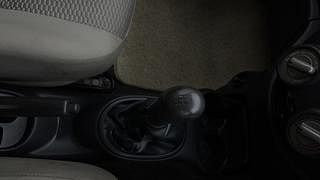 Used 2014 Nissan Micra [2013-2020] XV Petrol Petrol Manual interior GEAR  KNOB VIEW