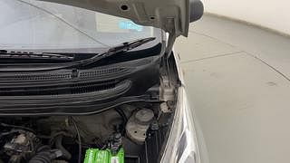 Used 2015 Hyundai Eon [2011-2018] Era + Petrol Manual engine ENGINE LEFT SIDE HINGE & APRON VIEW