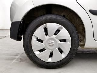 Used 2019 Maruti Suzuki Celerio VXI AMT Petrol Automatic tyres RIGHT REAR TYRE RIM VIEW