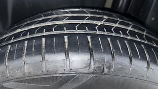 Used 2017 maruti-suzuki Ciaz Alpha Petrol Petrol Manual tyres LEFT REAR TYRE TREAD VIEW