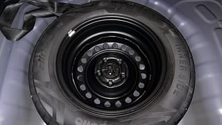 Used 2022 Hyundai Venue [2019-2022] SX 1.5 CRDI Diesel Manual tyres SPARE TYRE VIEW
