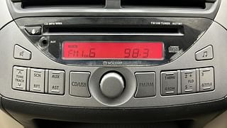 Used 2013 maruti-suzuki A-Star VXI AT Petrol Automatic top_features Integrated (in-dash) music system