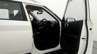 Used 2019 Hyundai Venue [2019-2022] SX 1.0  Turbo Petrol Manual interior RIGHT SIDE FRONT DOOR CABIN VIEW