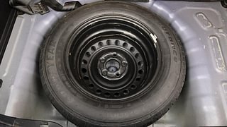 Used 2021 Hyundai Venue [2019-2021] SX 1.0 (O) Turbo Petrol Manual tyres SPARE TYRE VIEW