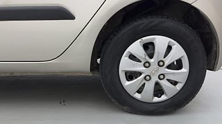 Used 2012 Hyundai i10 [2010-2016] Magna 1.2 Petrol Petrol Manual tyres LEFT REAR TYRE RIM VIEW