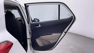 Used 2014 Hyundai Grand i10 [2013-2017] Sportz 1.1 CRDi Diesel Manual interior RIGHT REAR DOOR OPEN VIEW
