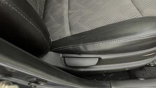 Used 2011 Hyundai Eon [2011-2018] Era Petrol Manual top_features Seat adjustment