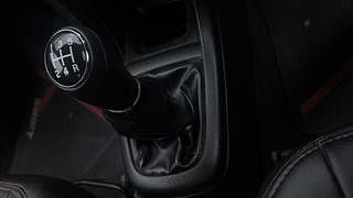 Used 2015 Maruti Suzuki Swift [2011-2017] LXi Petrol Manual interior GEAR  KNOB VIEW