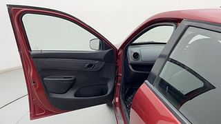 Used 2017 Renault Kwid [2015-2019] RXT Opt Petrol Manual interior LEFT FRONT DOOR OPEN VIEW