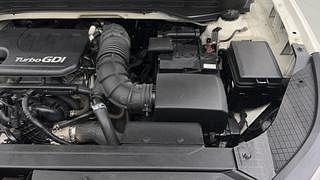 Used 2020 Hyundai Venue [2019-2022] SX 1.0  Turbo Petrol Manual engine ENGINE LEFT SIDE VIEW